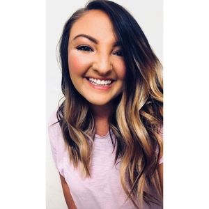 Meet your Posher, Mallory